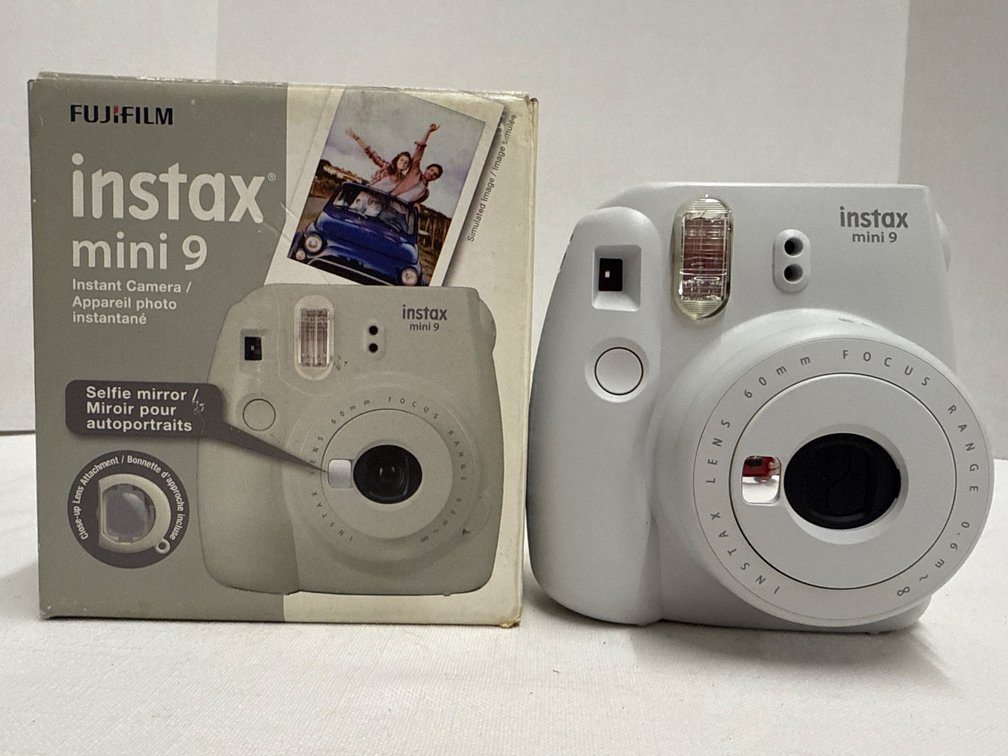 Insta Mini 9 Camera (NIB)