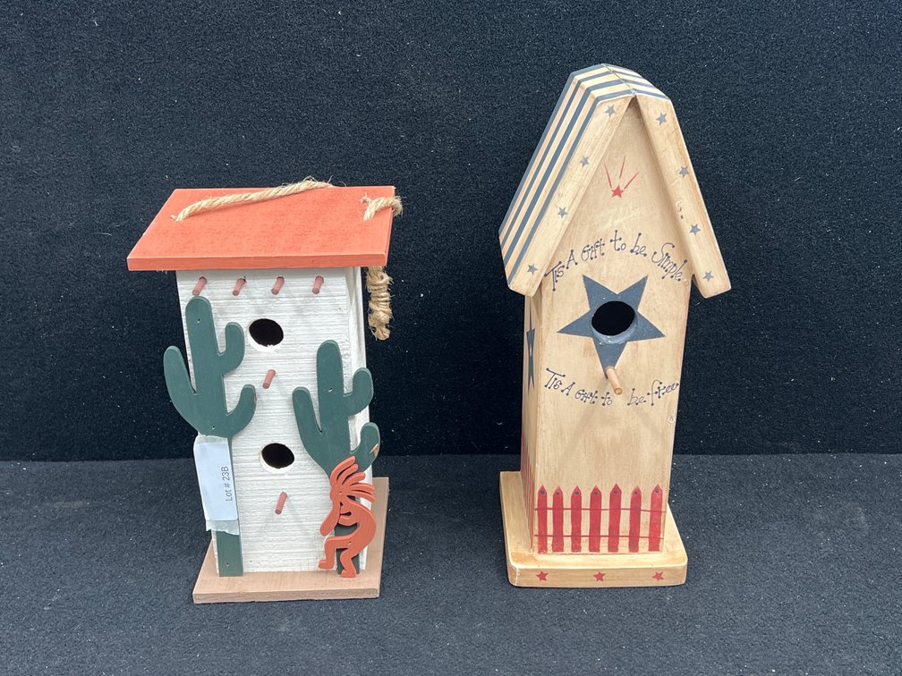 2 Bird Houses