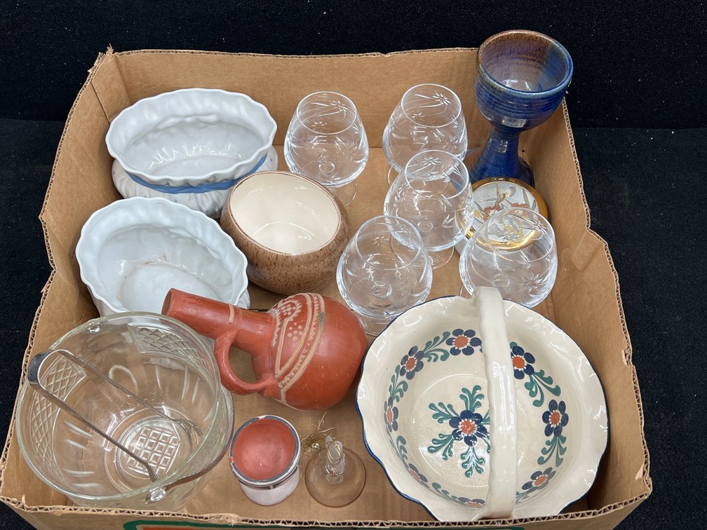 Assorted Glassware