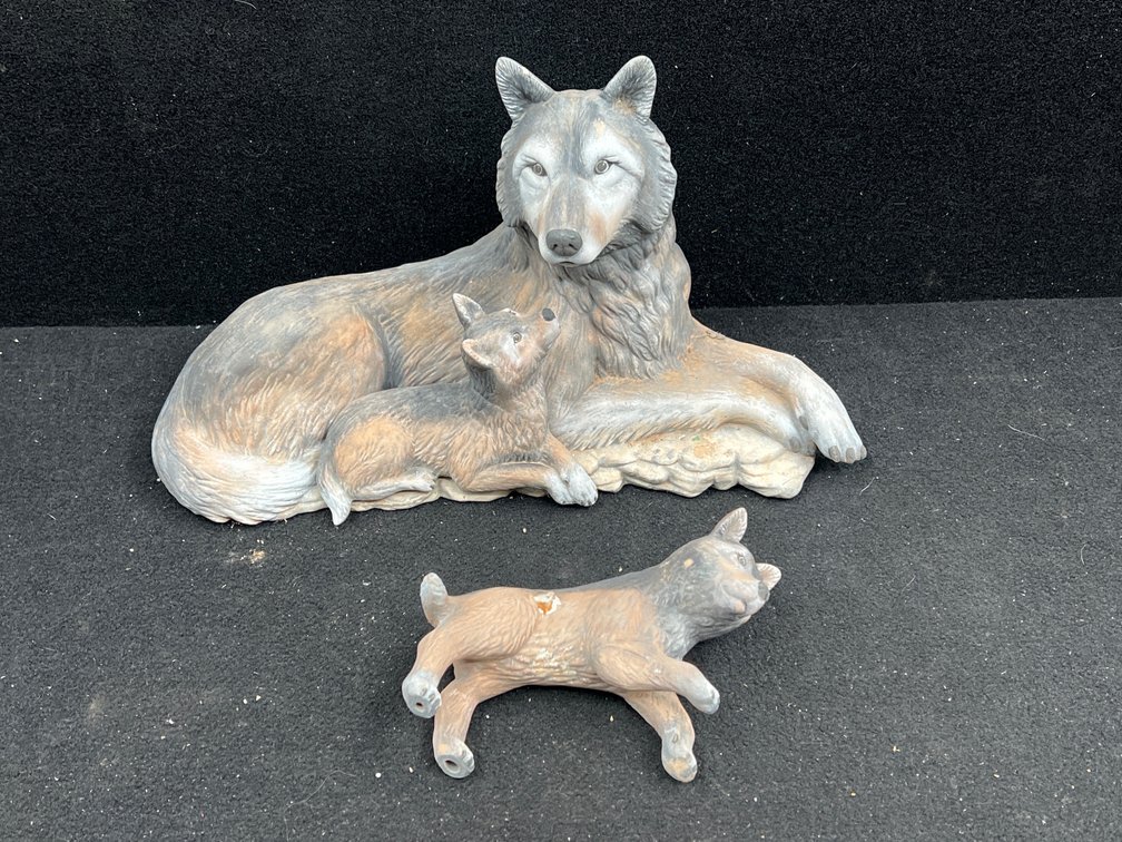 Wolf Mother & Wolf Pup Statues