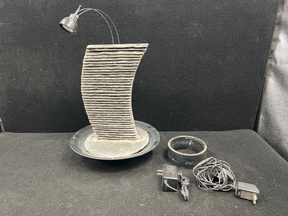 Small Fountain/Lamp