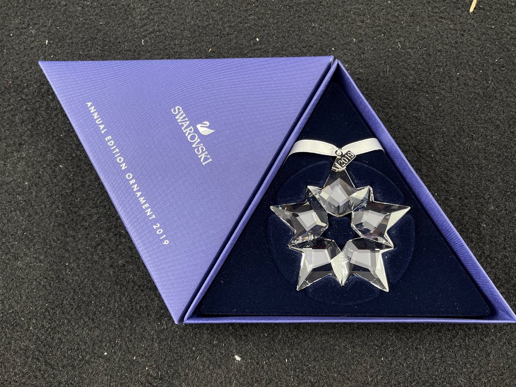 Swarovski 2019 Snowflake Ornament