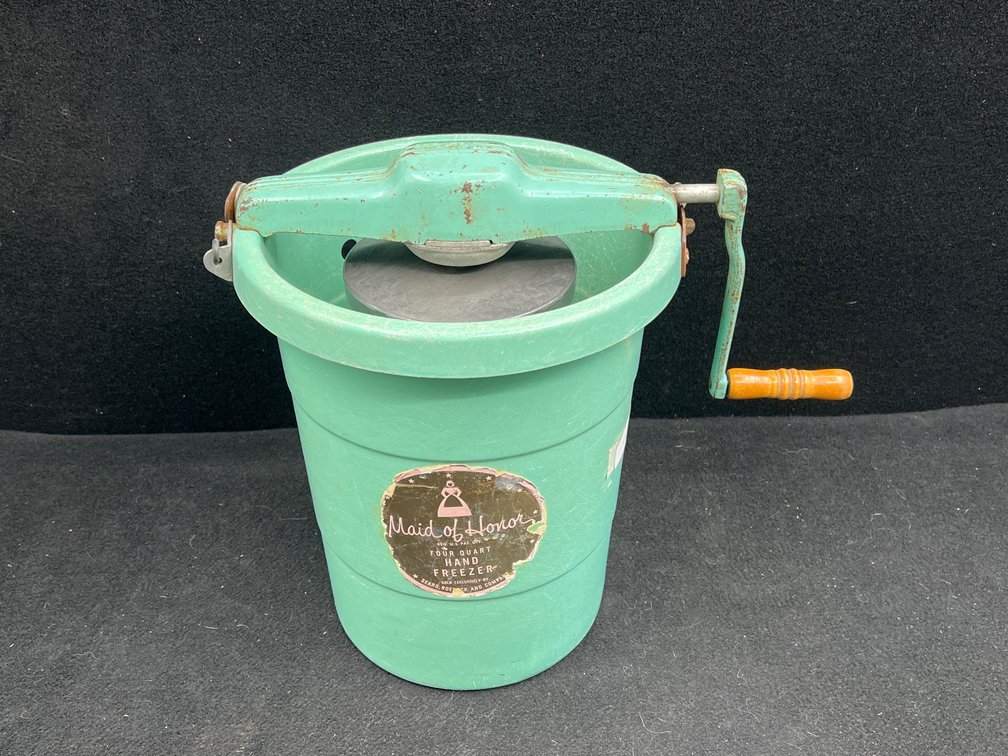 Vintage Maid of Honor Ice Cream/Yogurt Maker