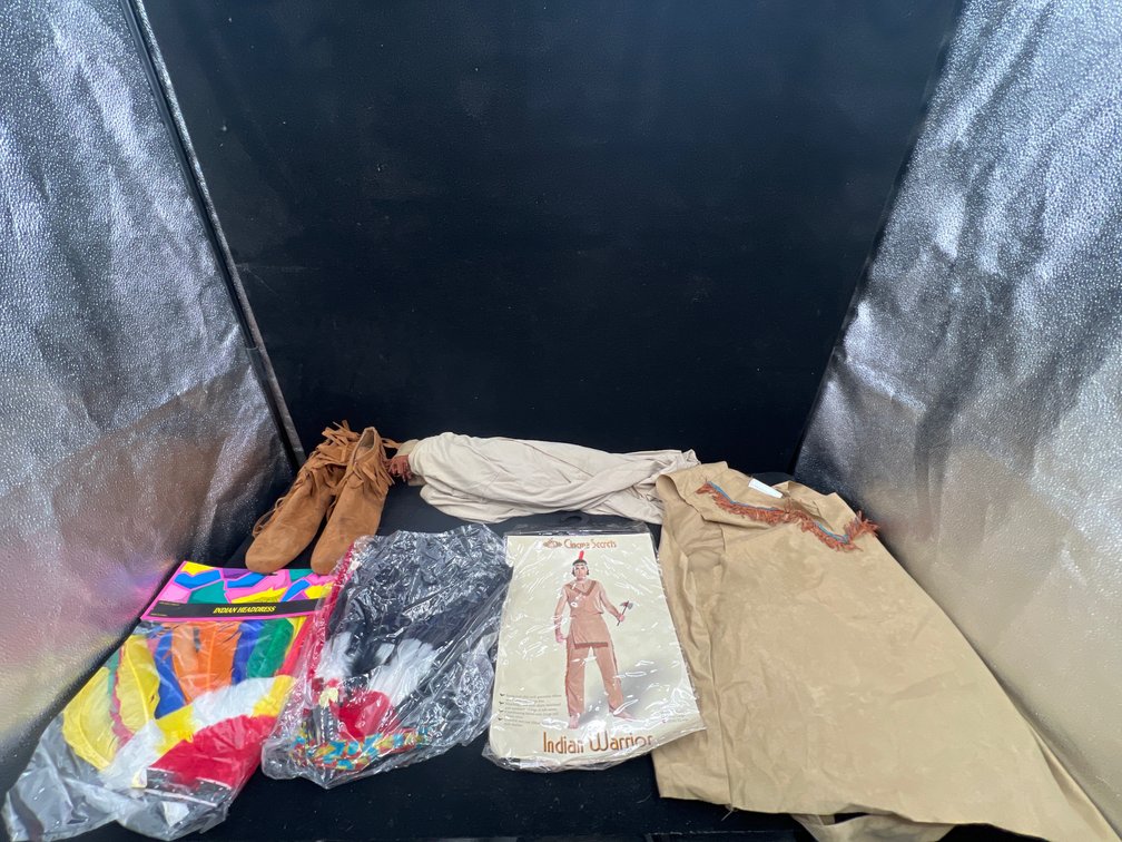 Indian Warrior Halloween Costume & 2 Head Dresses