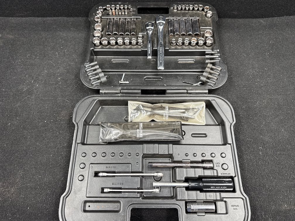 Craftsman 100-Pc Mechanics Tool Set