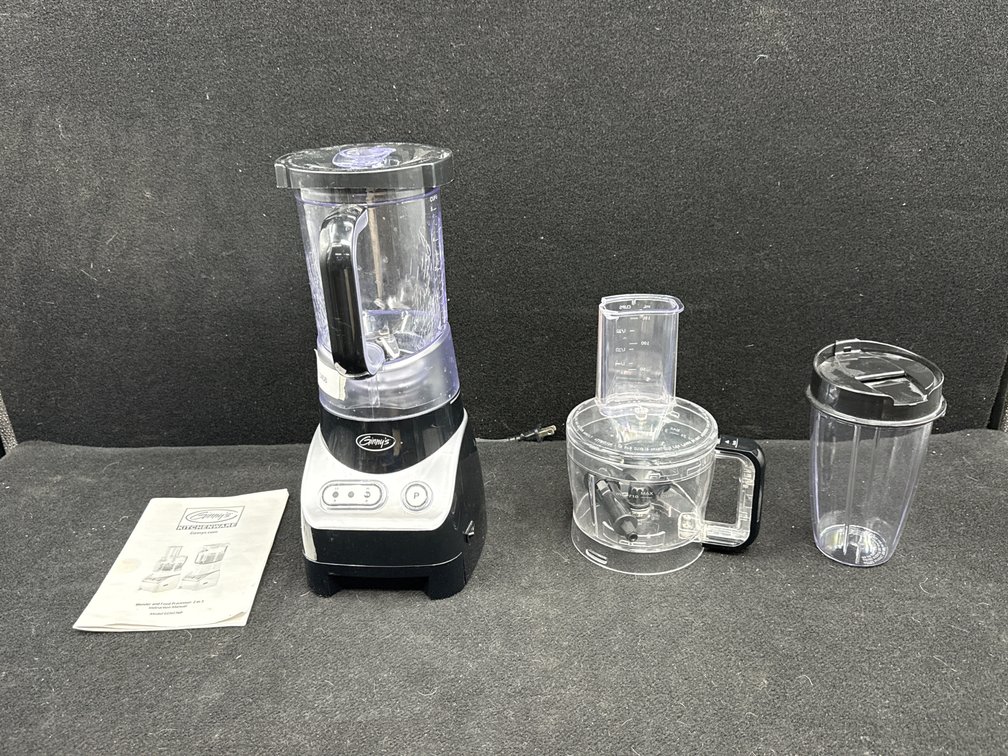 Ginny's Blender, & Attachments