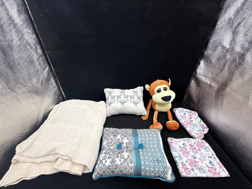 Blanket, 2 Pillows, Pillow Case, Tiger Stuffed Animal, Small bag