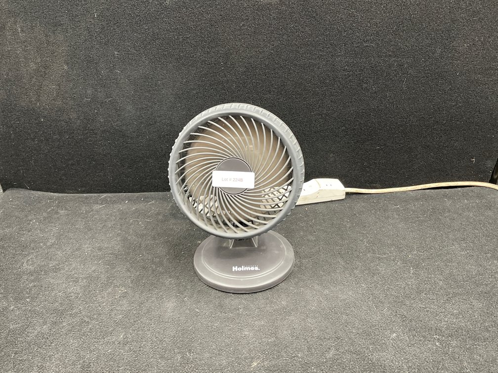 Holmes Small Fan