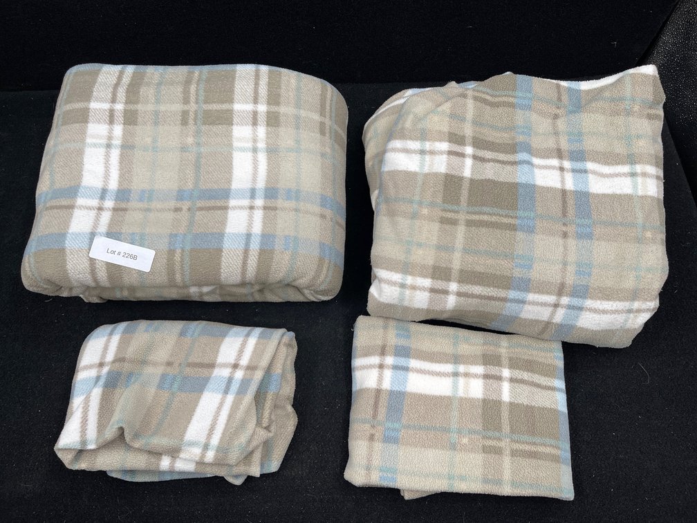 Fleece Queen Sheet Set
