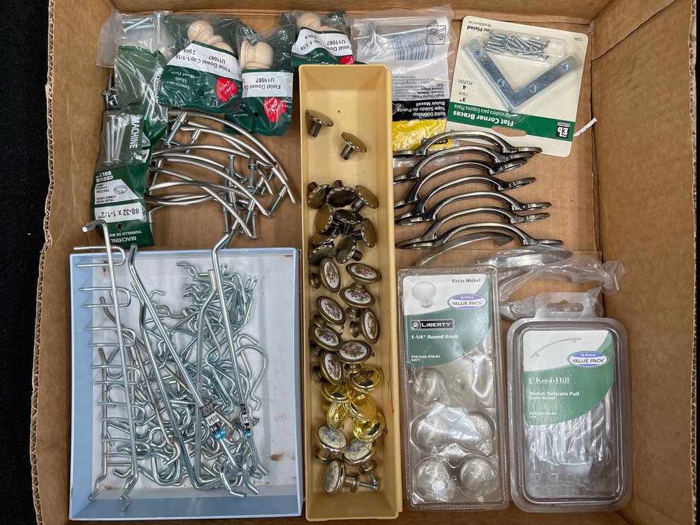 Door/ Door Knob Handles, & Peg Hooks
