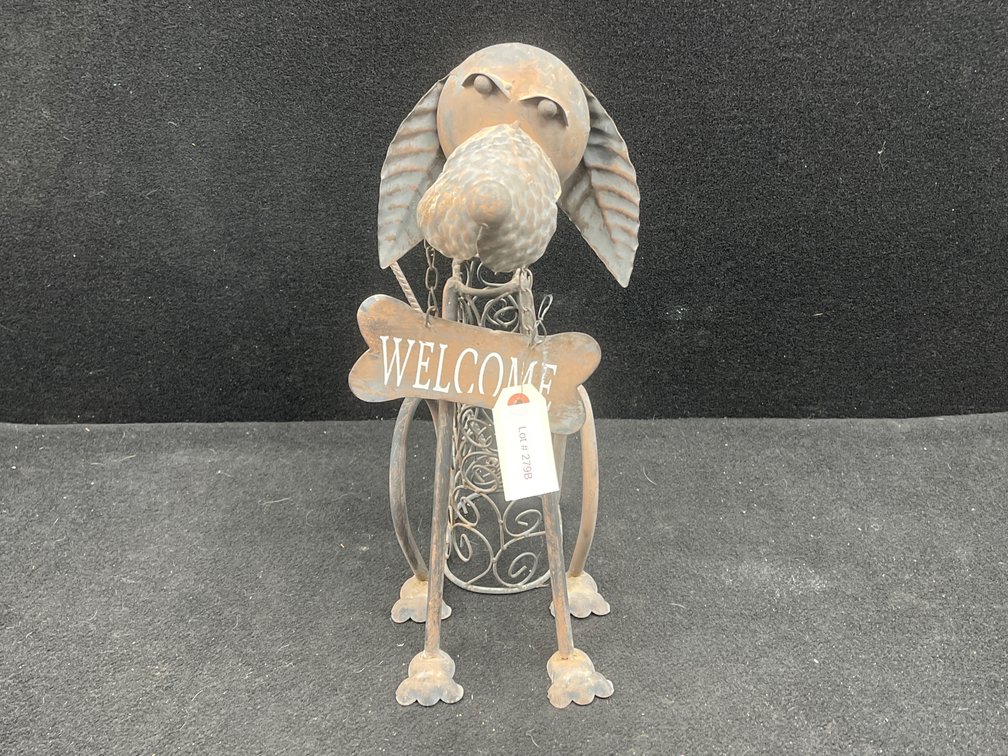 Metal Dog Welcome Figurine