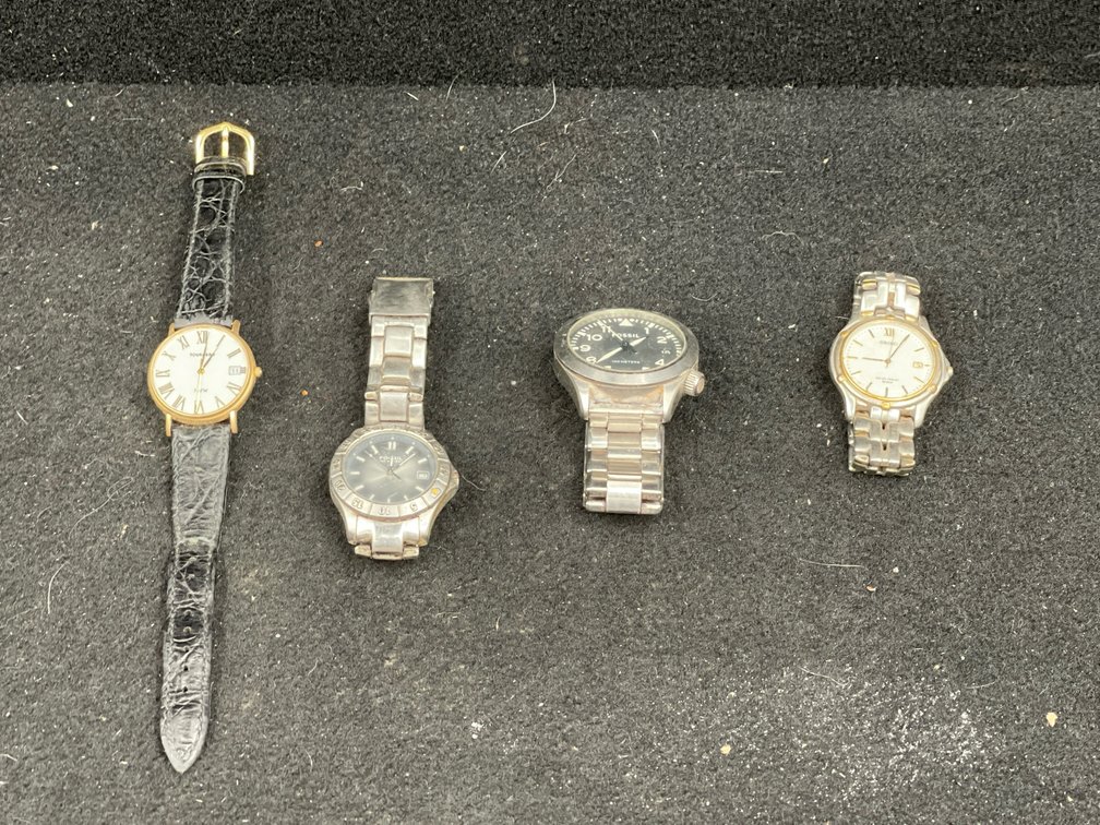 4 Watches