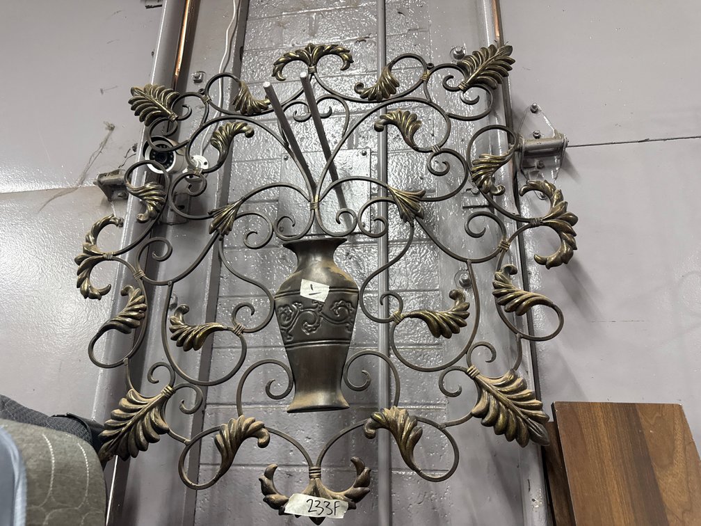 Metal Pottery Wall Hanging