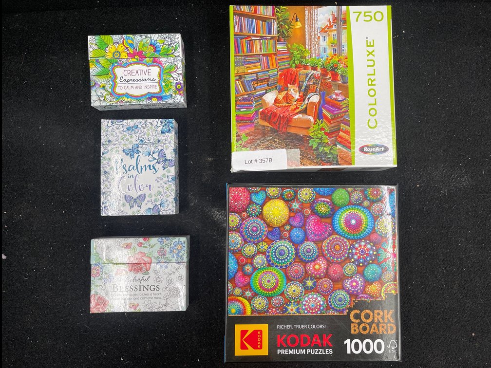 2 Puzzles, & 2 Coloring Cards