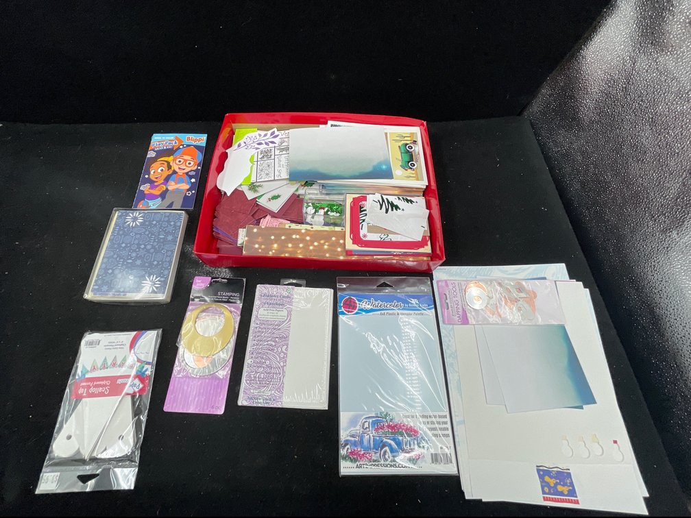 Greeting Cards, Crafting Papers