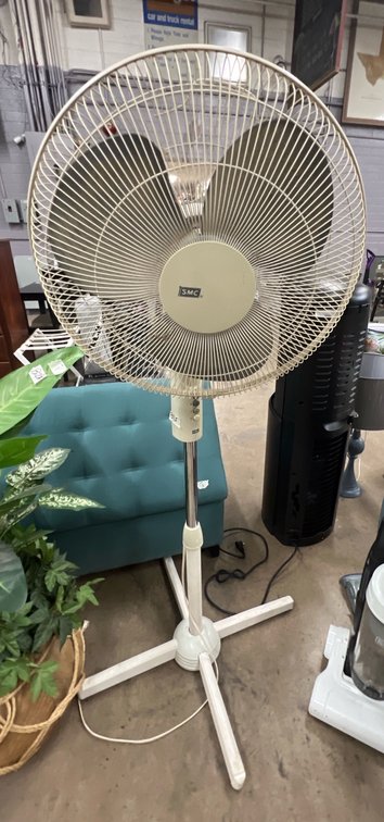 SMC Oscillating Pedestal Fan