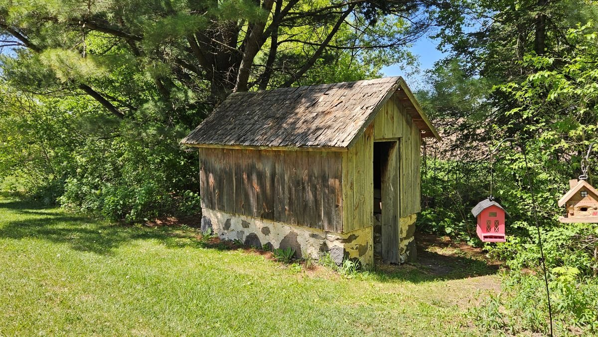 Image for 16+ Acres of Quiet Country Living
