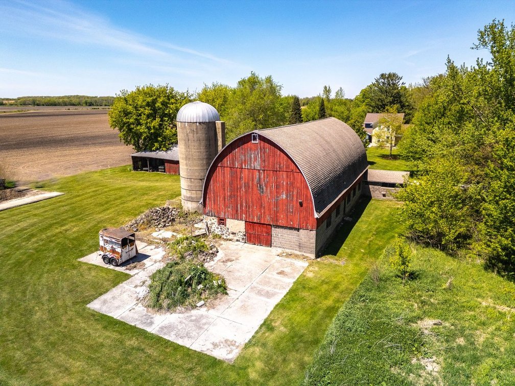 Image for 16+ Acres of Quiet Country Living
