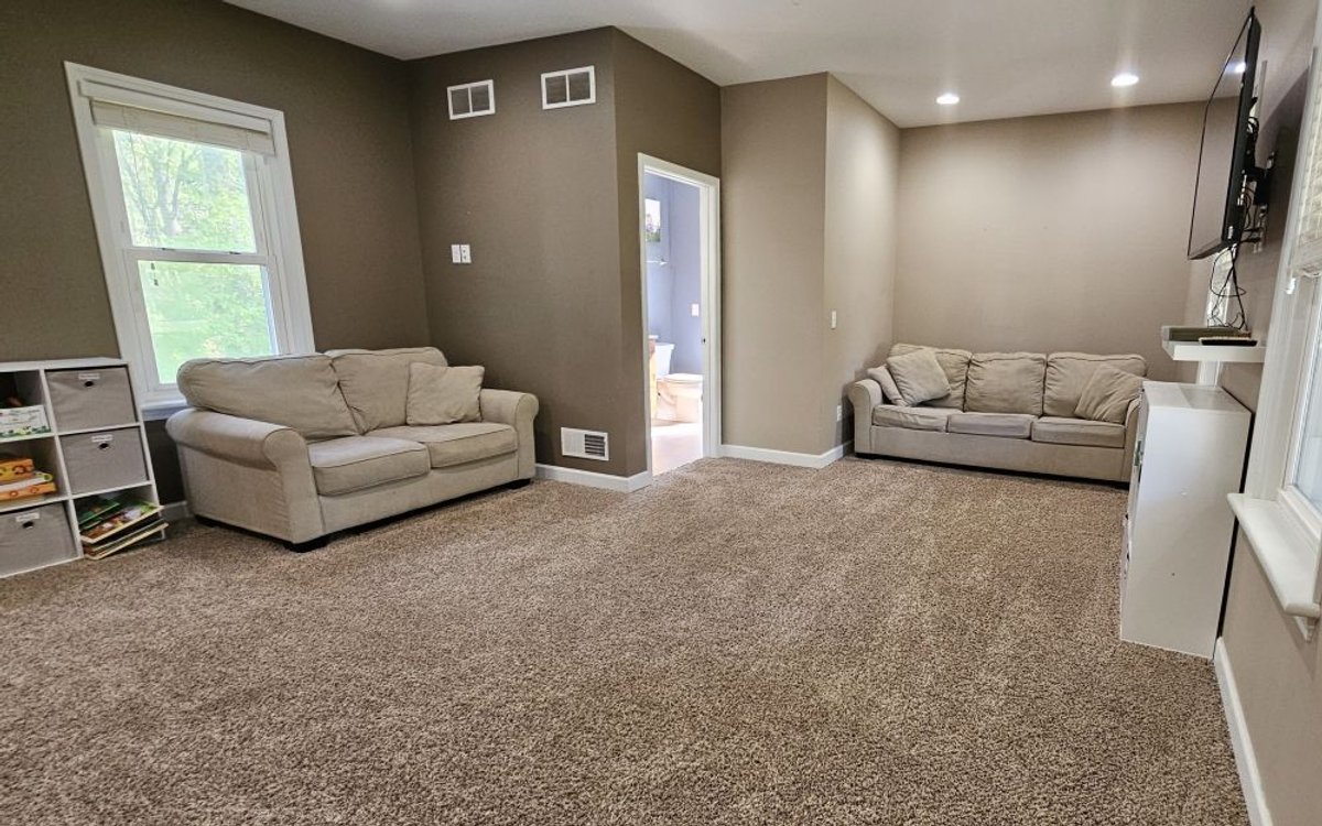 Image for 16+ Acres of Quiet Country Living