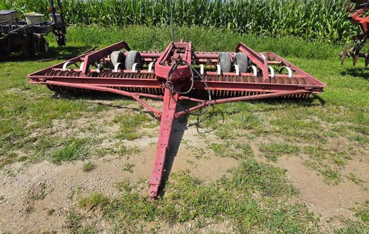 Kewanee 15' Cultimulcher