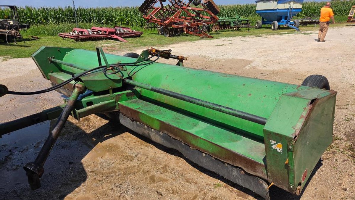 John Deere 115 15' Stalk Chopper