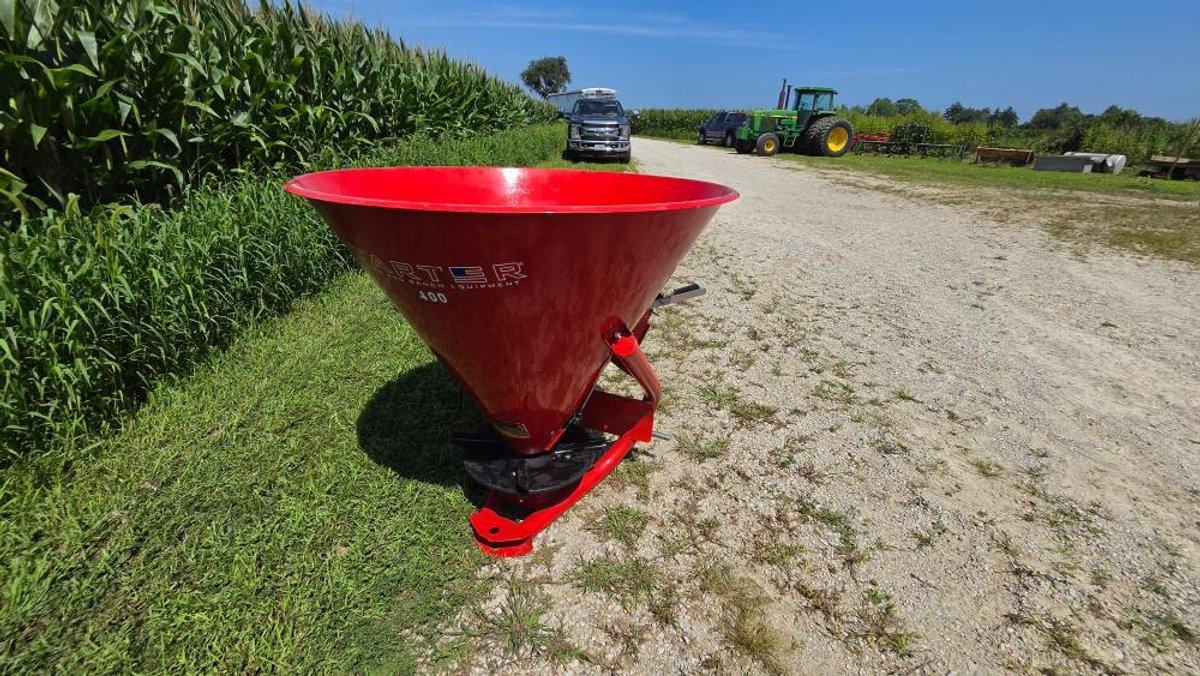 Tarter 400 3Pt. Metal Tub Fert/Seed Spreader