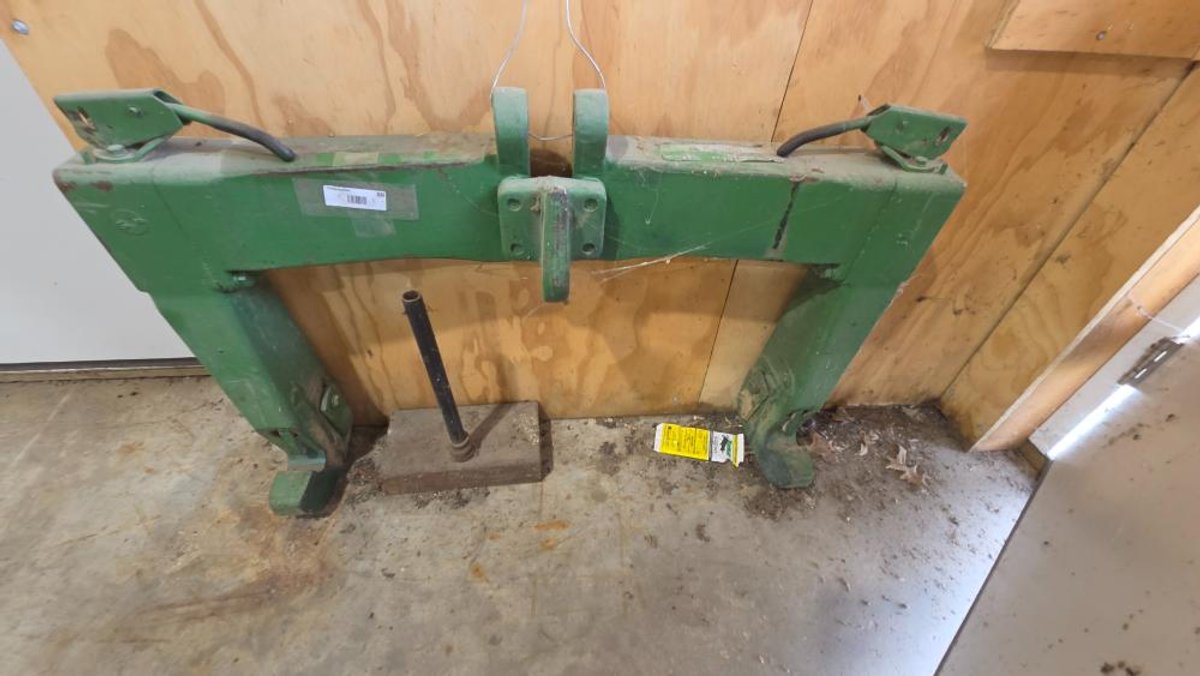 John Deere Quick Hitch
