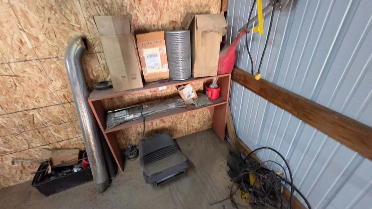 Winch & Parts Lot