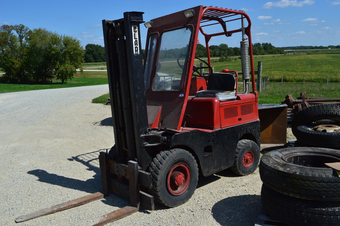Clark Forklift