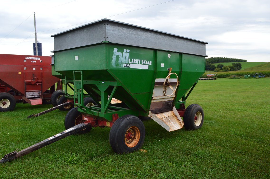 BBI 335A Gravity Wagon