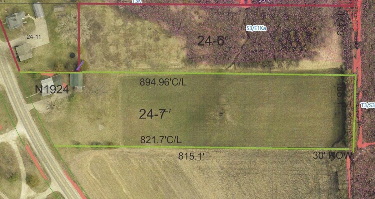 Image for 3+Acres w/ House and Barn at south edge of Fort Atkinson