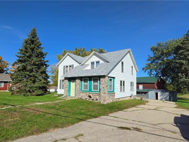 Image for 3+Acres w/ House and Barn at south edge of Fort Atkinson