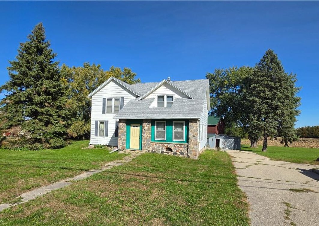 Image for 3+Acres w/ House and Barn at south edge of Fort Atkinson