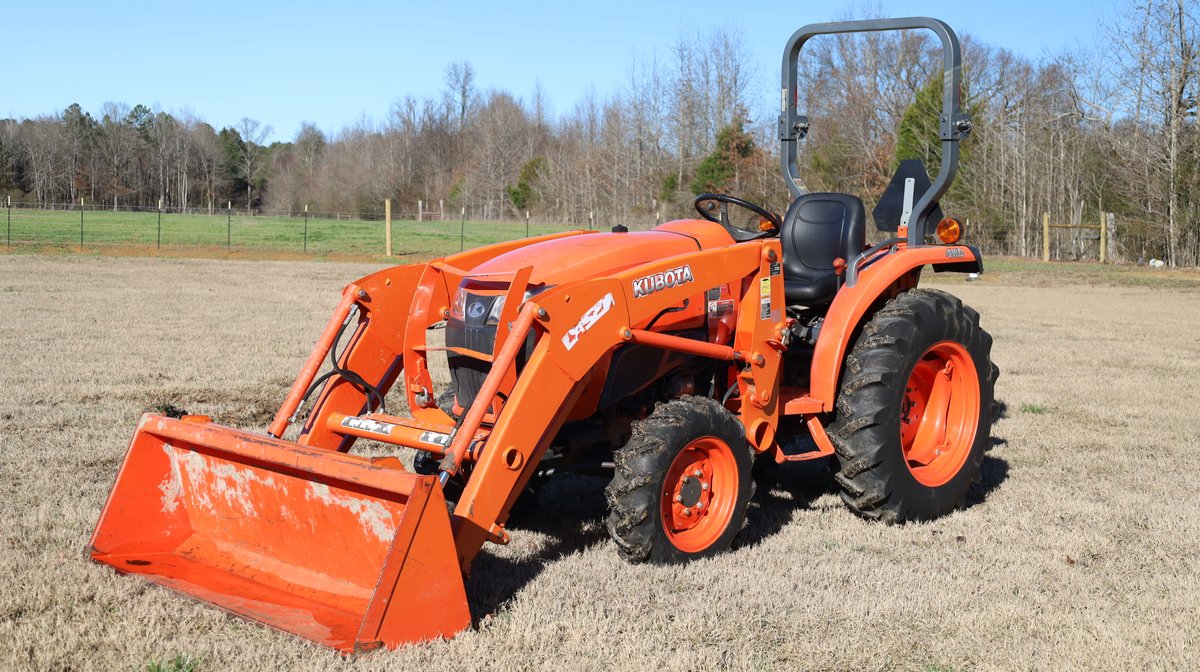 Kubota L3301