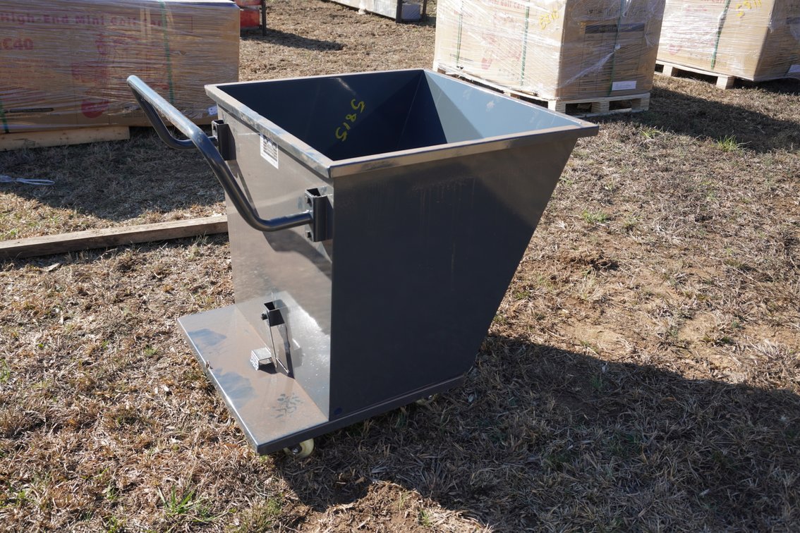 IRANCH DUMP HOPPER