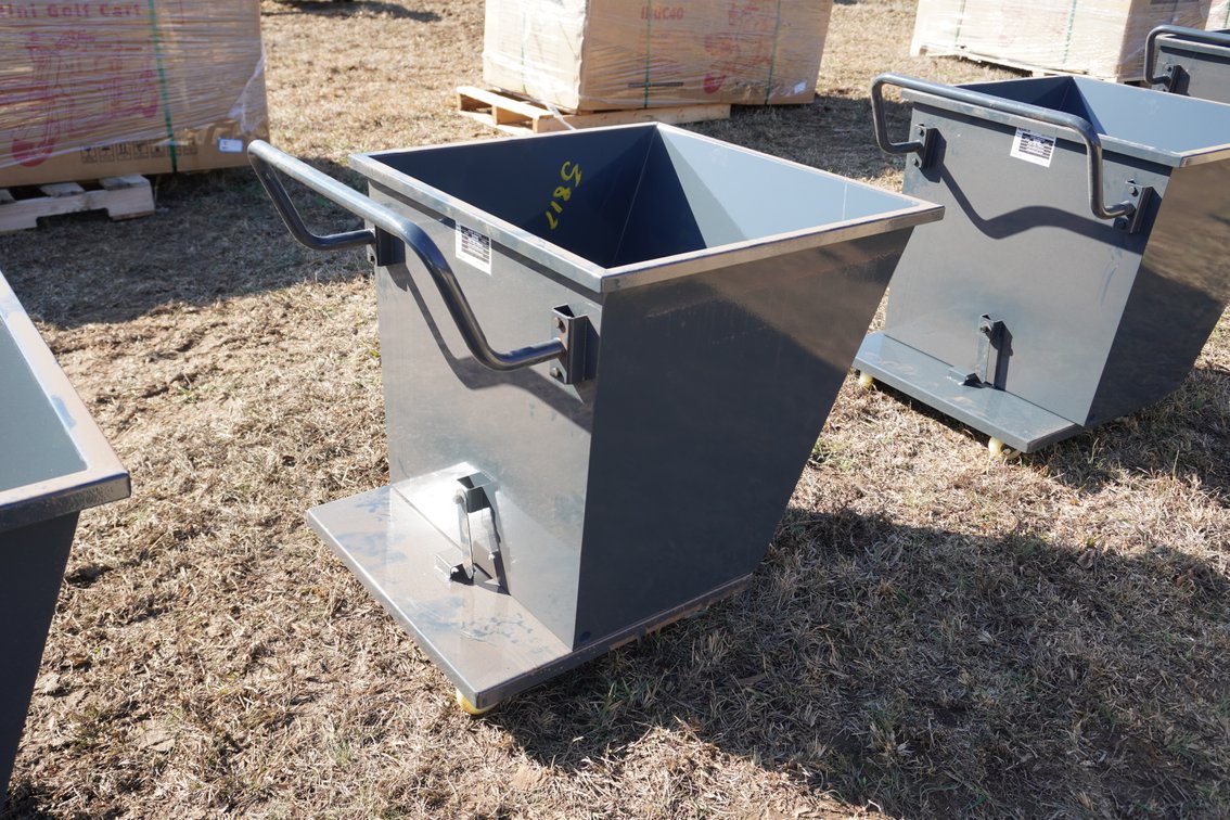 IRANCH DUMP HOPPER