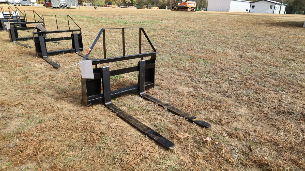 Skid Steer Pallet Forks