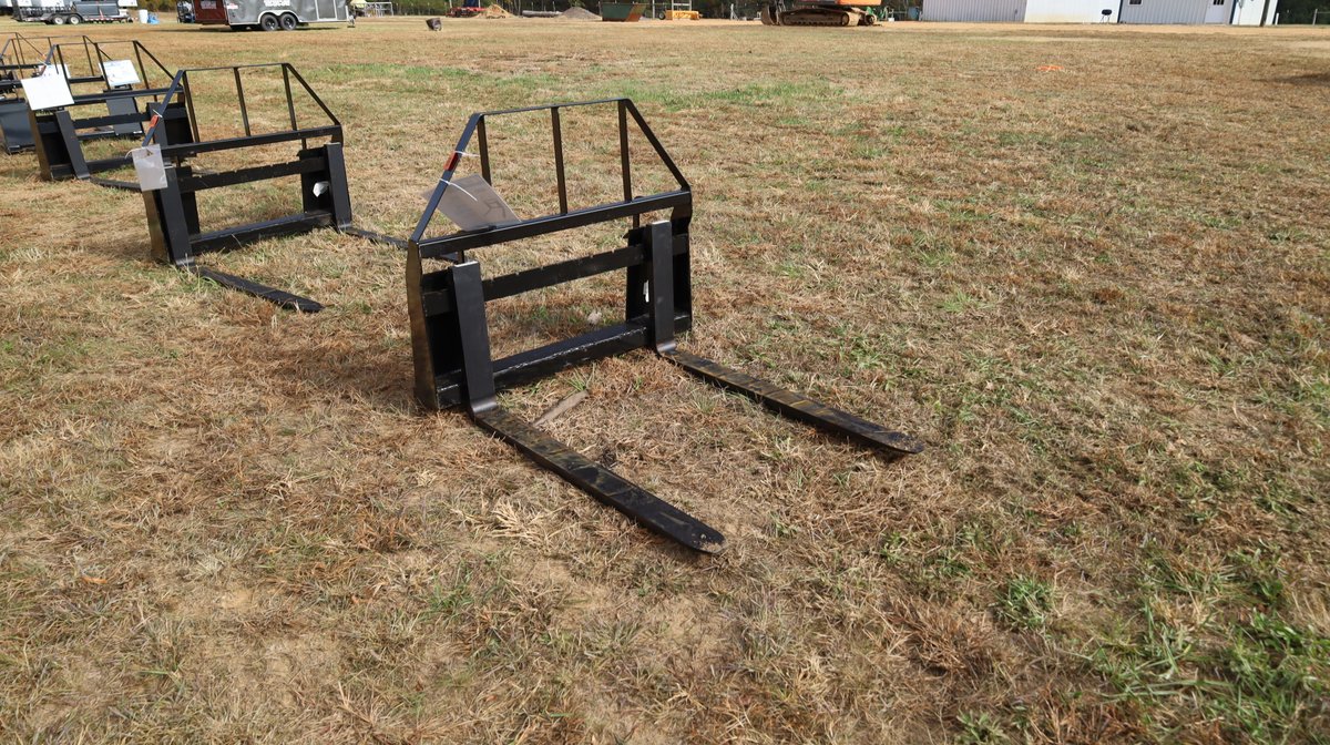 Skid Steer Pallet Forks