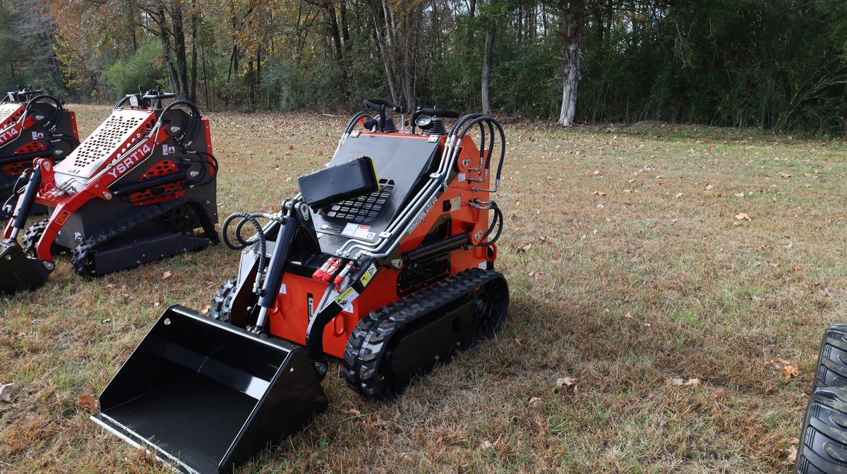 AGT Mini Track Skid Loader