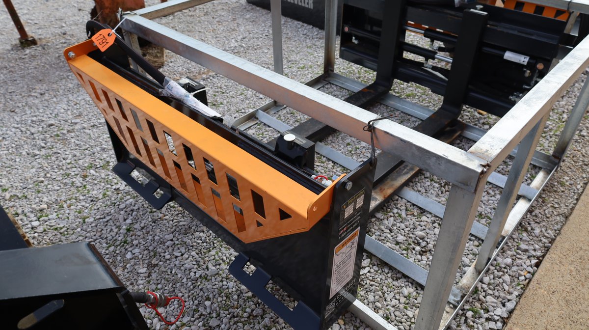 Wolverine Hyd. Pallet Forks