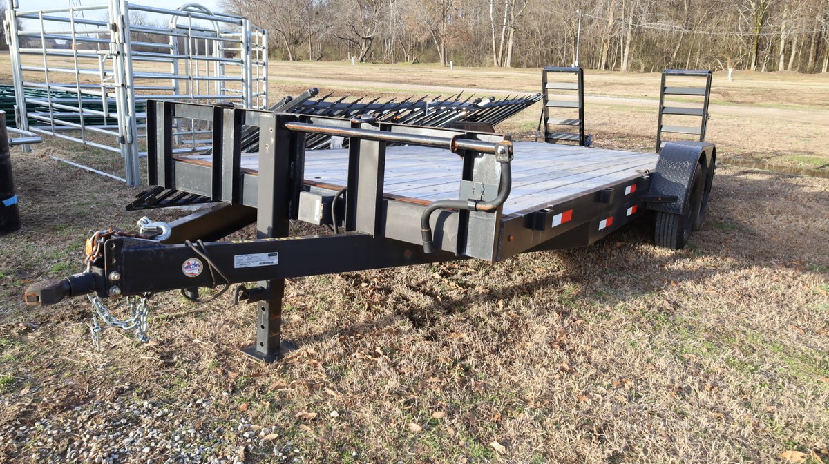 Bumper Pull Trailer 20ft