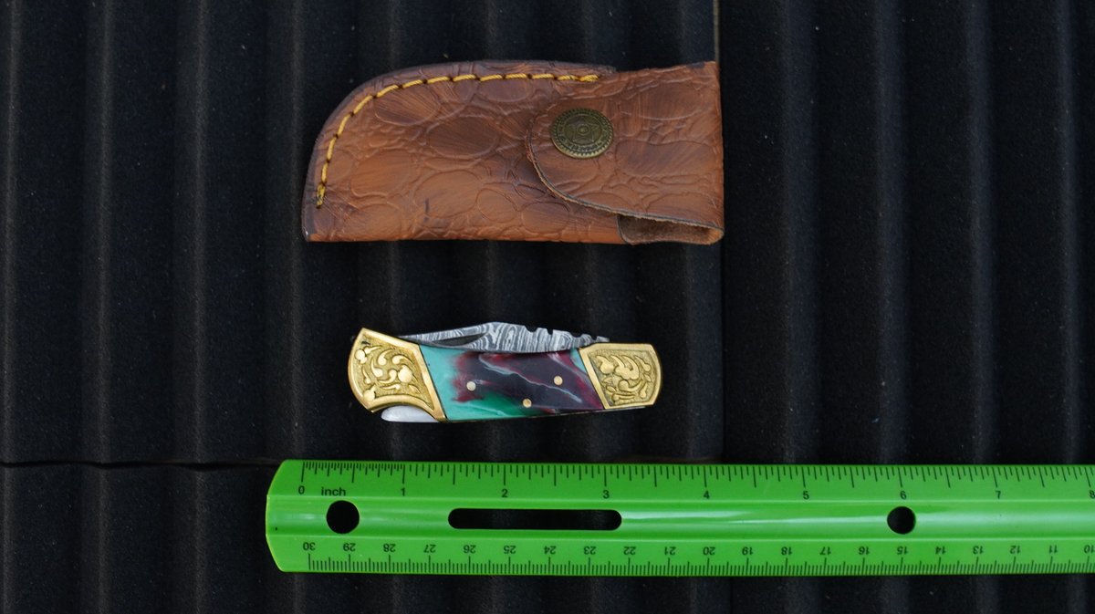 Cowboy Style Pocket Knife