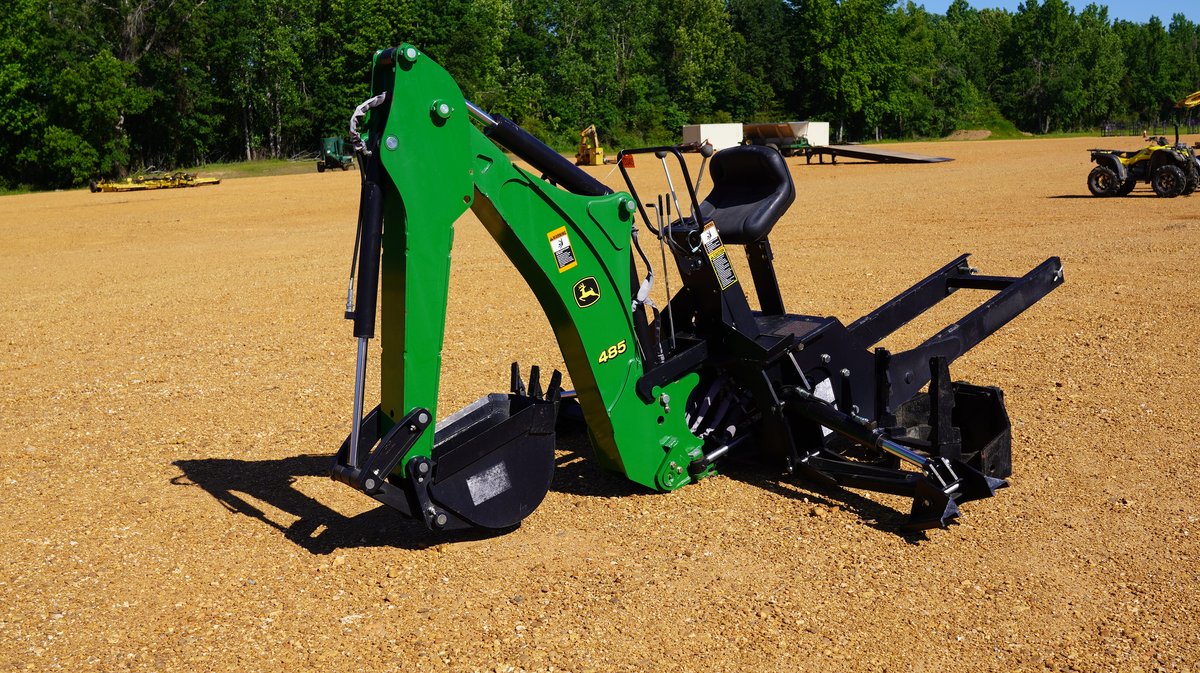 DEERE 485