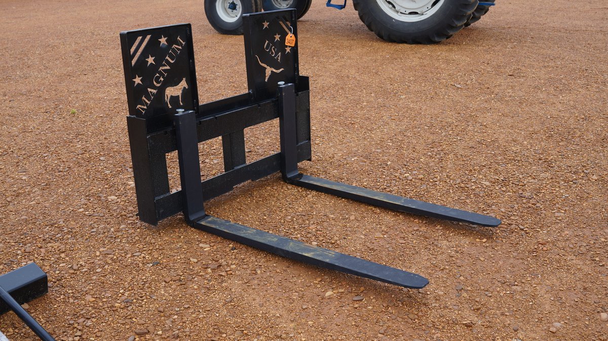 Magnum Pallet Forks