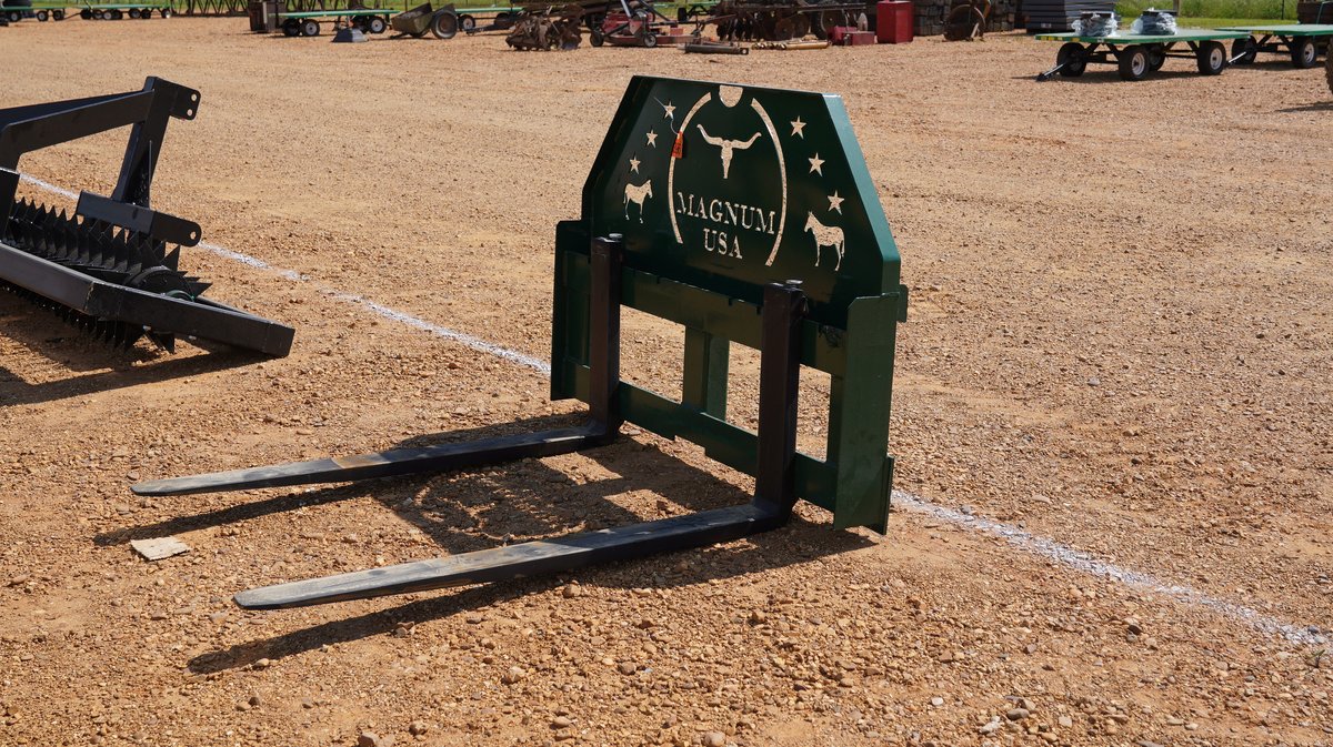 Magnum Pallet Forks