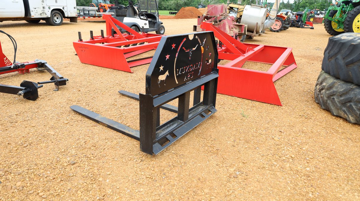 Magnum Pallet Forks