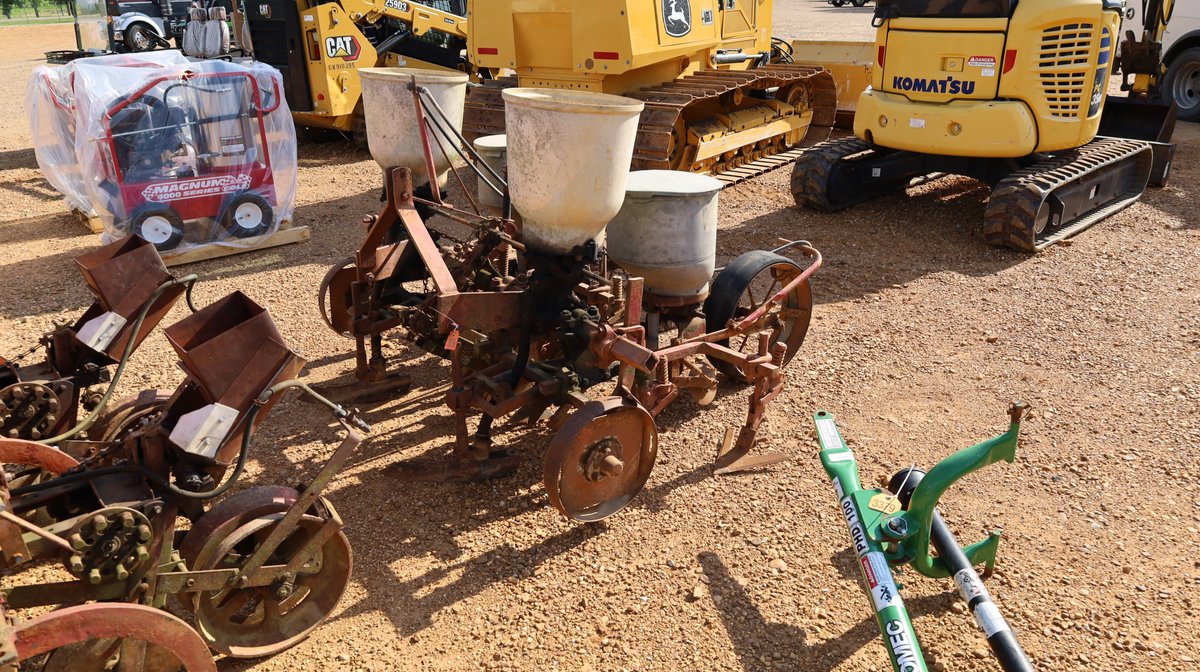 2 Row Planter 3pt
