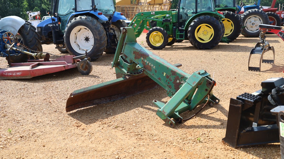 John Deere 155