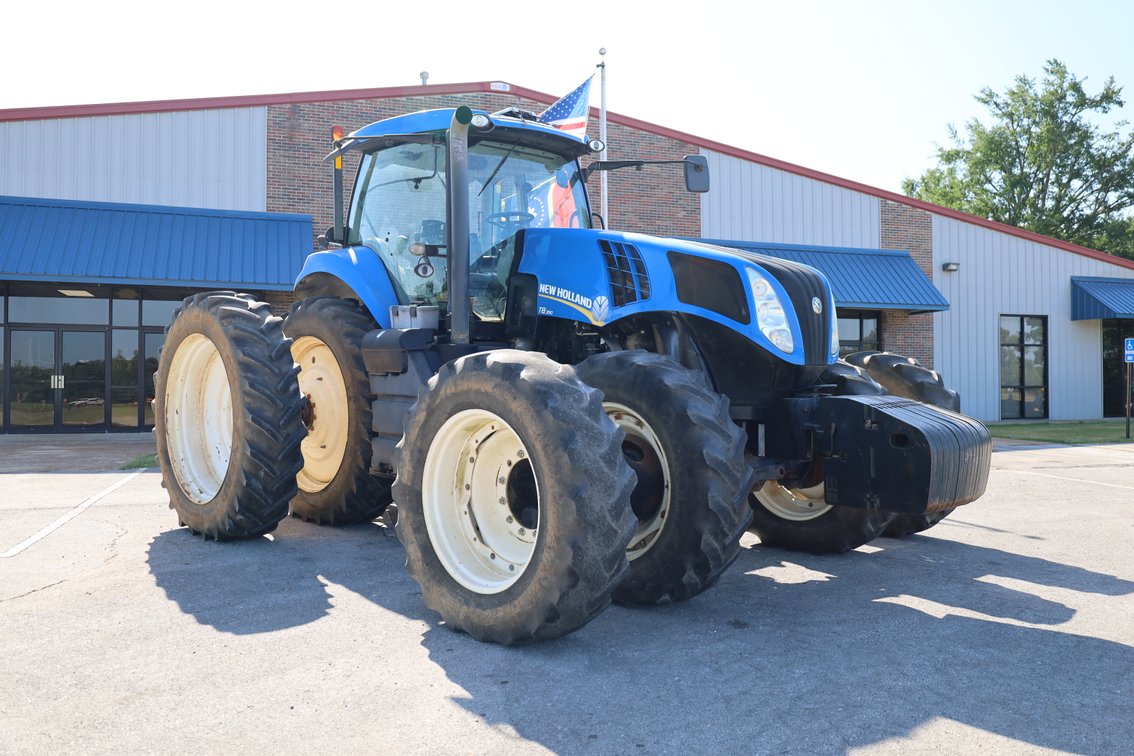 New Holland T8.390