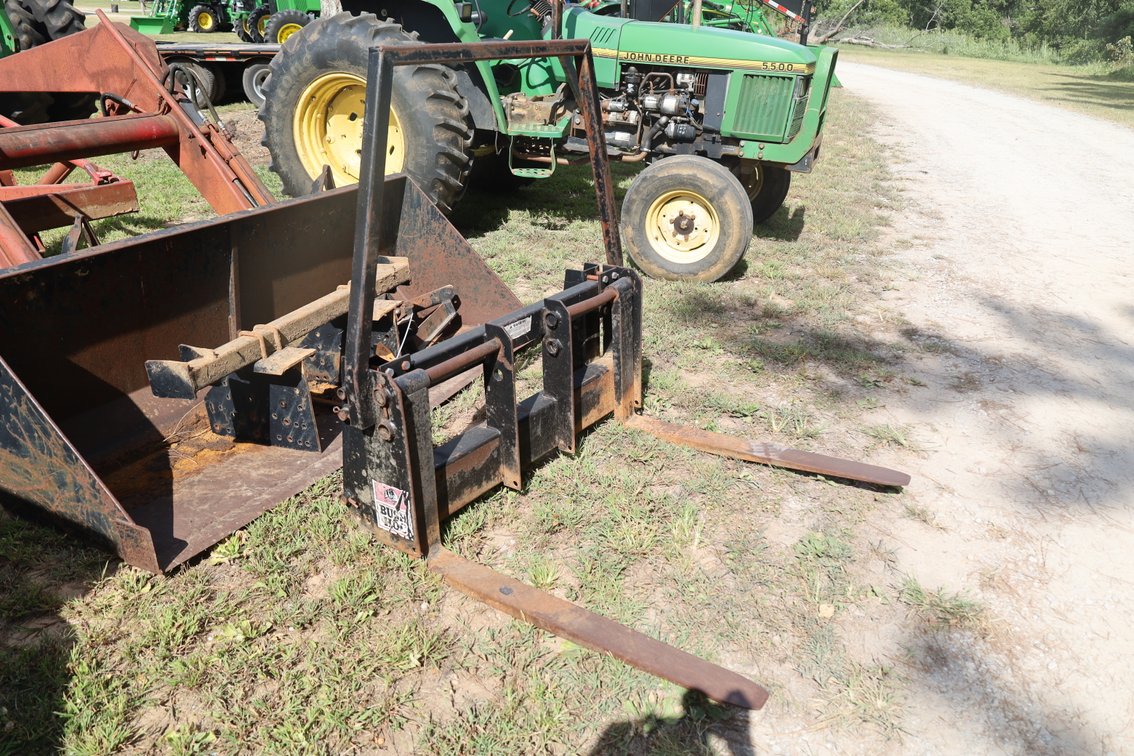 Bushhog Pallet Forks